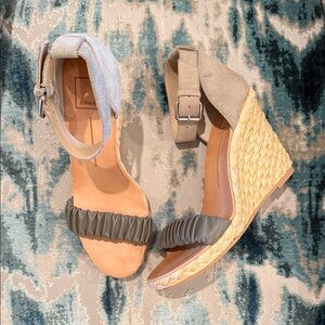 Size 9 Dolce Vita Wedge Sandals - Gray and Tan